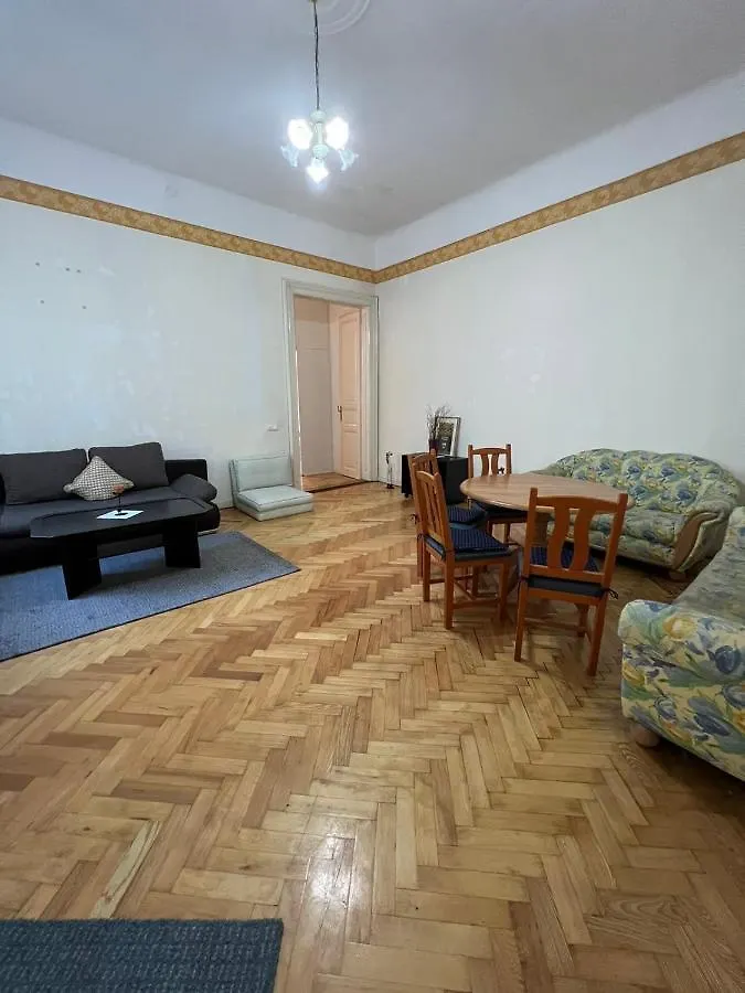 Elena Suite Budapest 0*,
